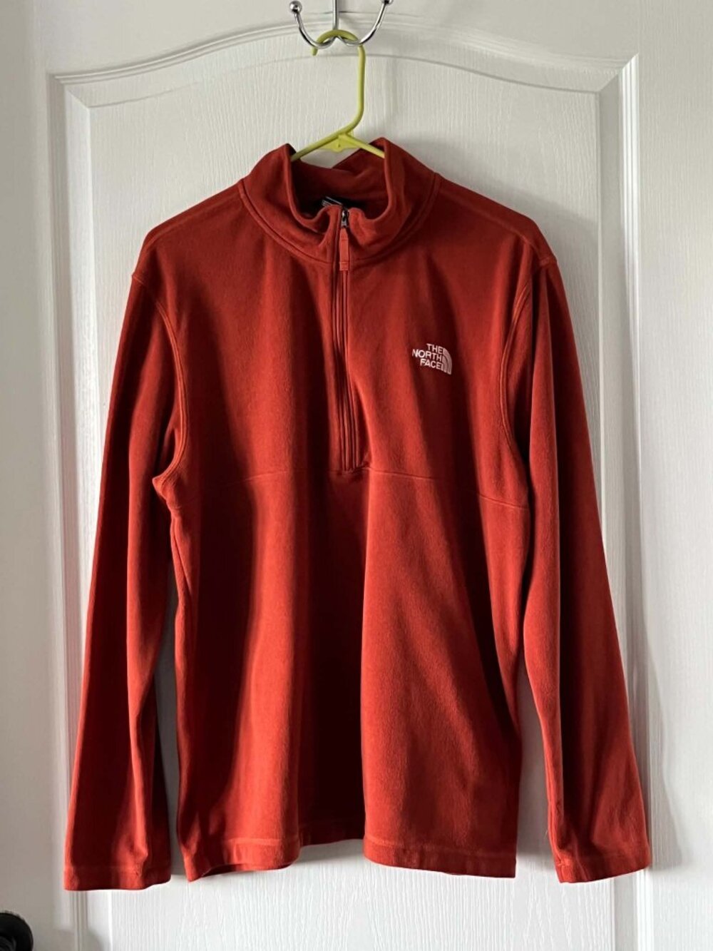 The North face Men's 1/4 Zip Fleece Pullover size Large/Rust Orange